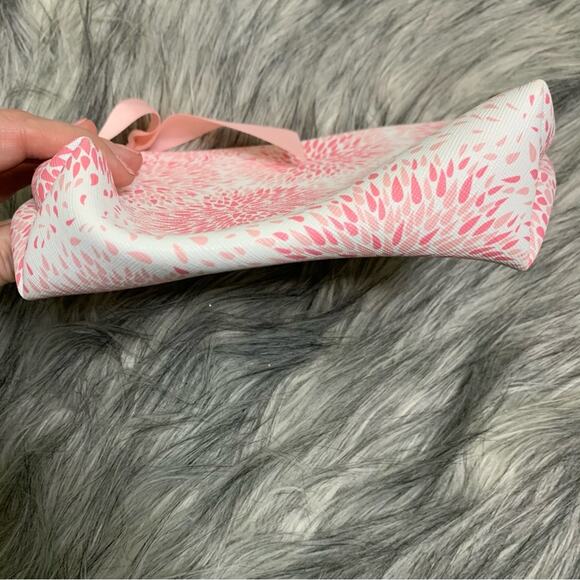 Cosmetic Bag Bundle Set of 4 - Picture 11 of 16